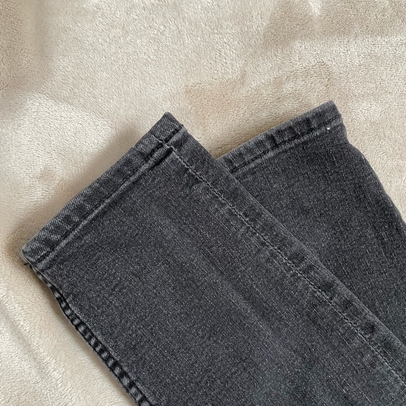 H&M Mid Rise Jeans - Picture 4 of 4